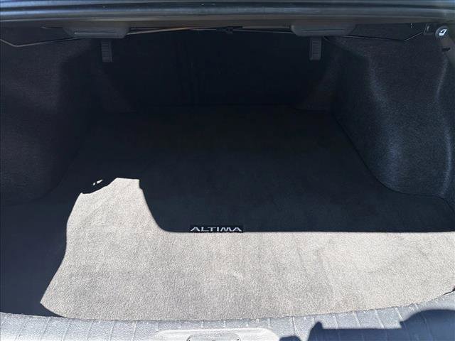Used 2024 Nissan Altima 2.5 SV image 25