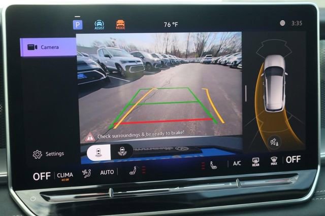 New 2026 Volkswagen Tiguan SE image 16