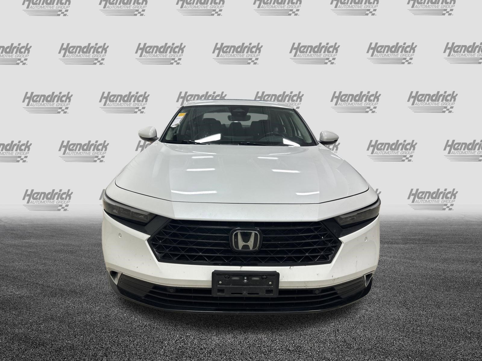 Used 2023 Honda Accord Touring image 3