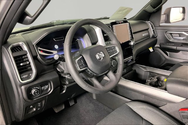 Used 2025 RAM 1500 Big Horn AWD/4WD image 17