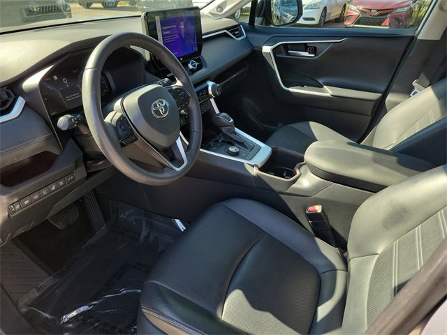 Used 2024 Toyota RAV4 Limited image 11