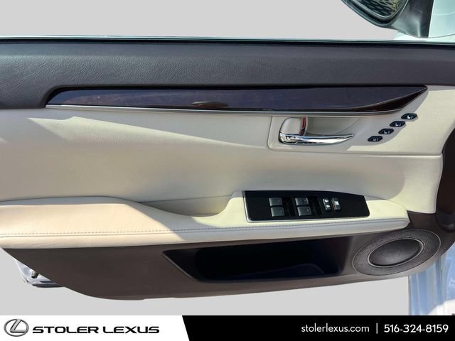Used 2017 Lexus ES 350 w/ Luxury Package FWD image 21