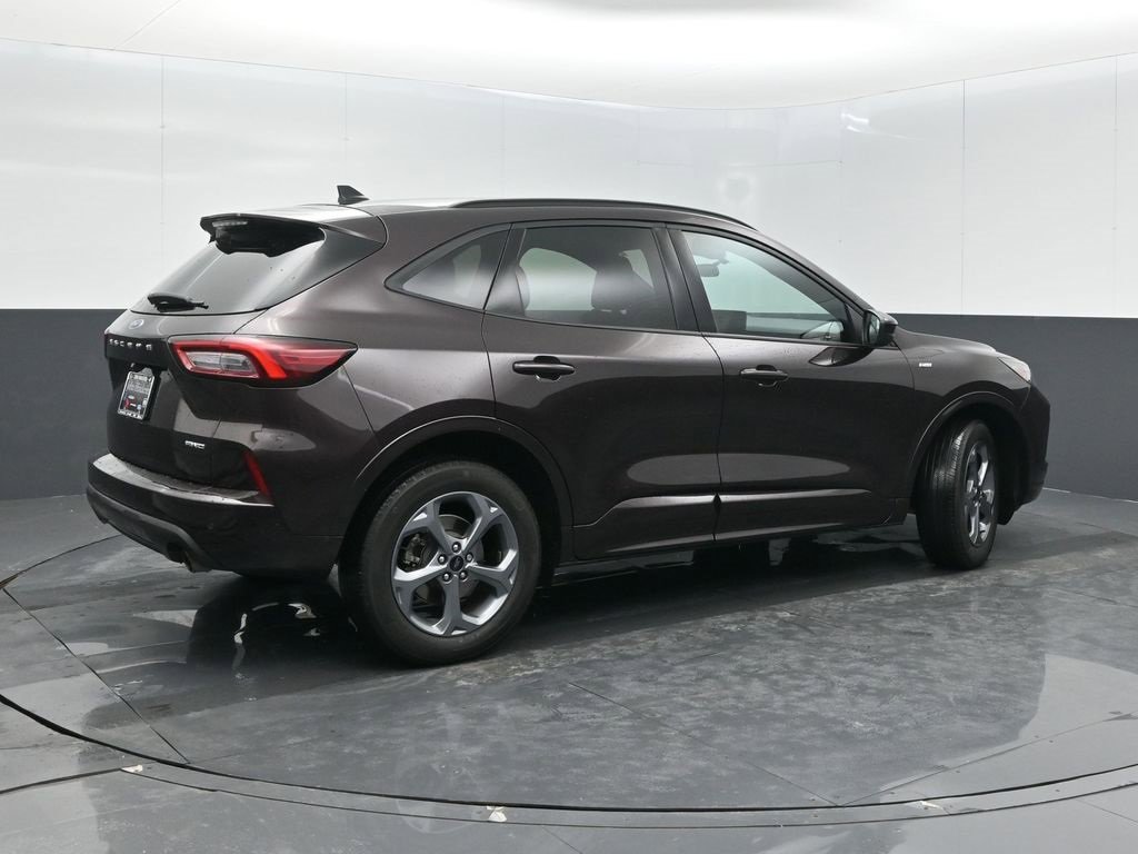 Used 2023 Ford Escape ST-Line Select w/ Tech Pack #1 image 7