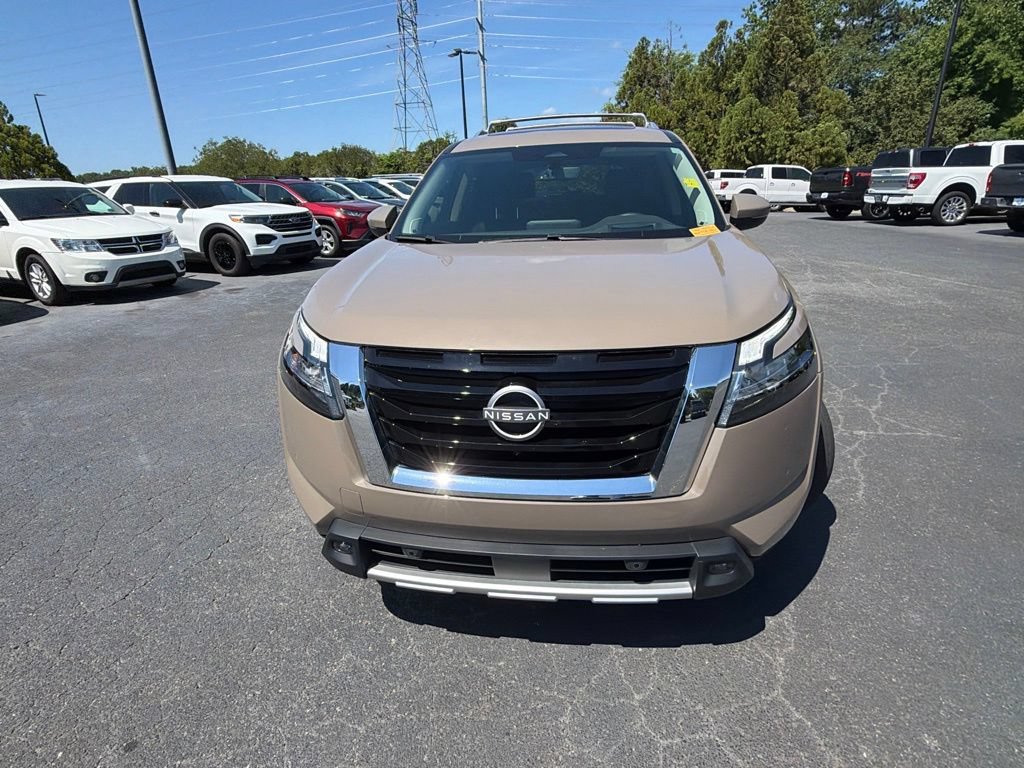 Used 2023 Nissan Pathfinder Platinum AWD/4WD image 27