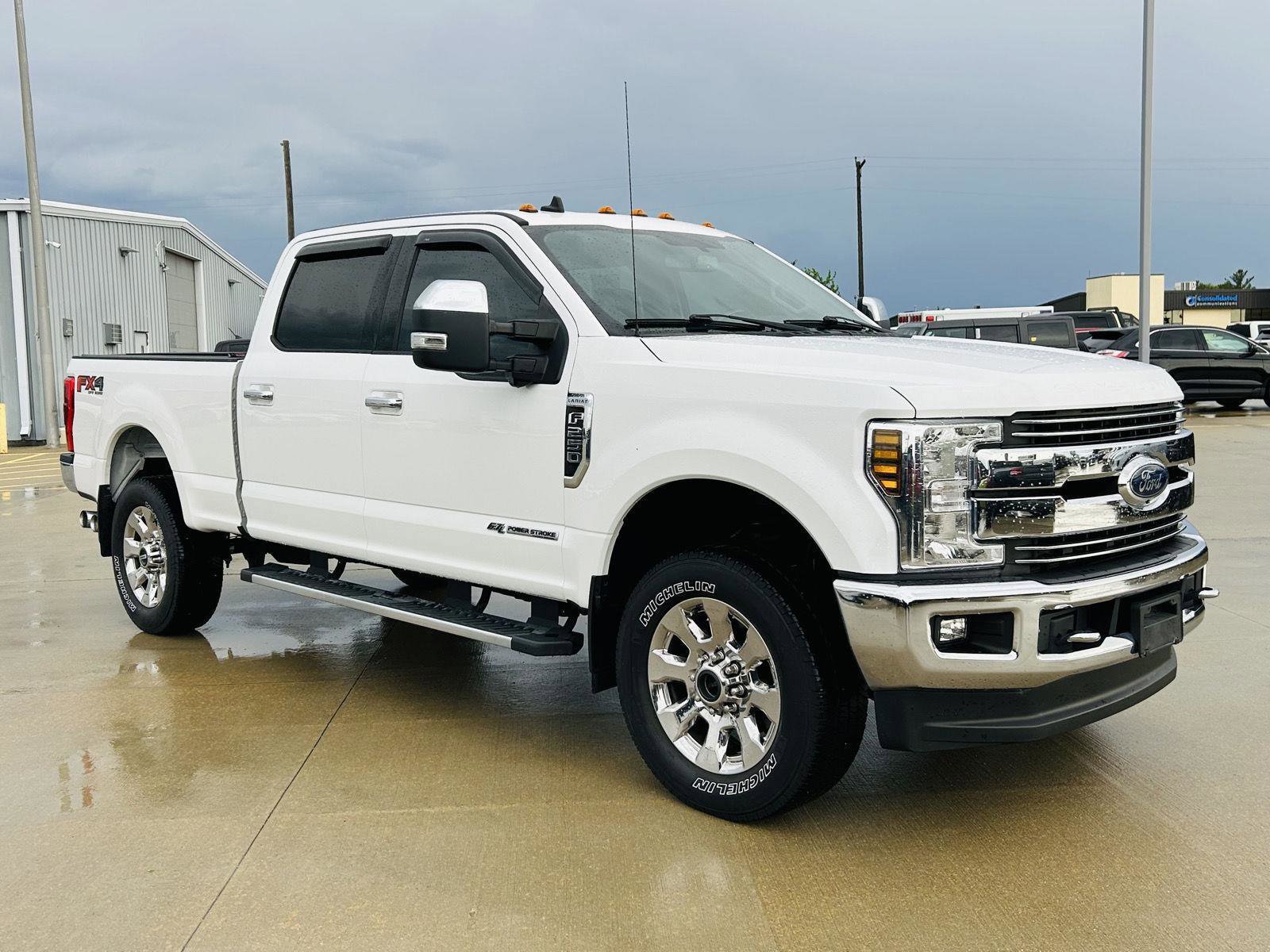 Used 2019 Ford F250 Lariat w/ Chrome Package AWD/4WD image 2