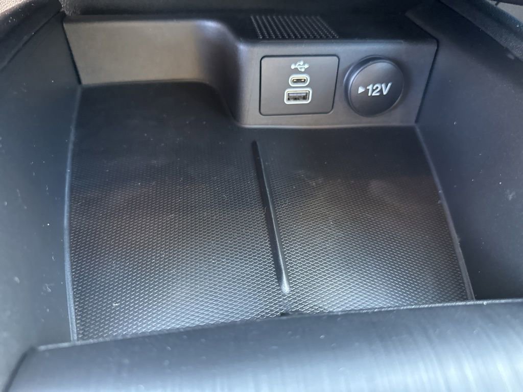 New 2026 Ford Escape SE image 28