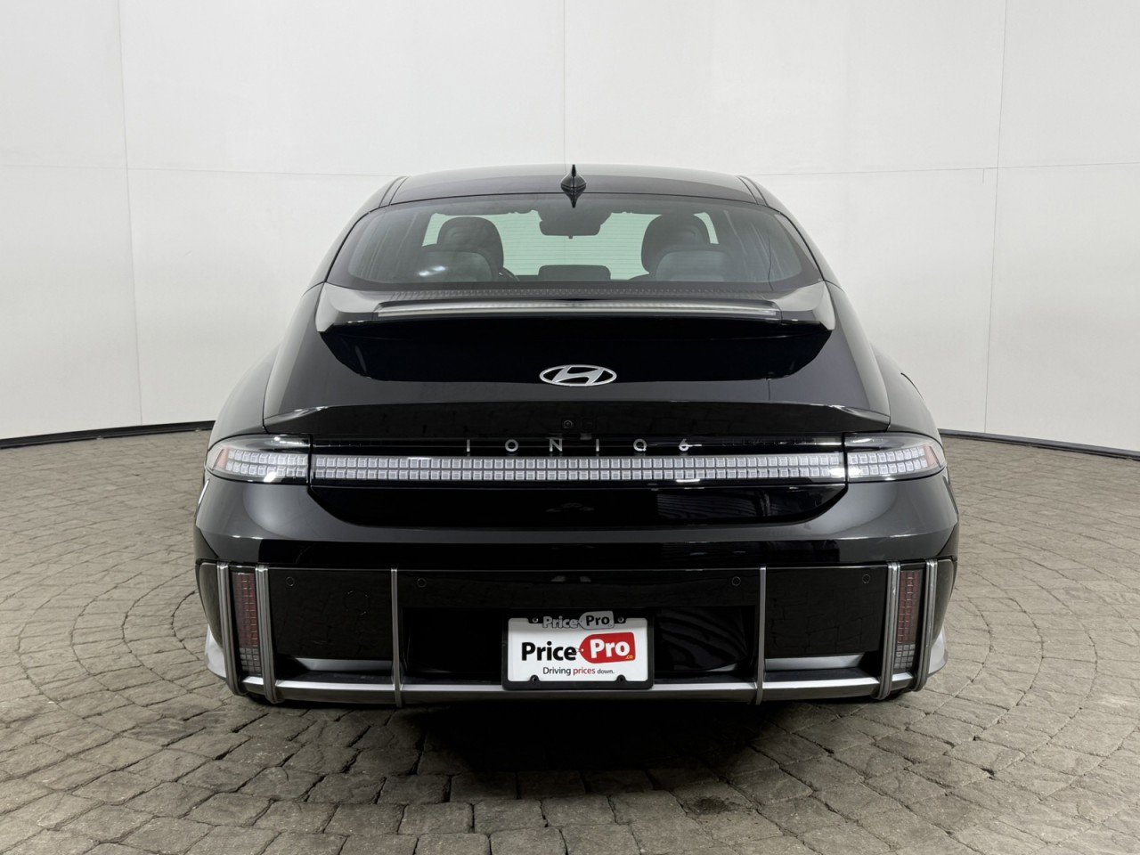 Used 2024 Hyundai Ioniq 6 SE image 6