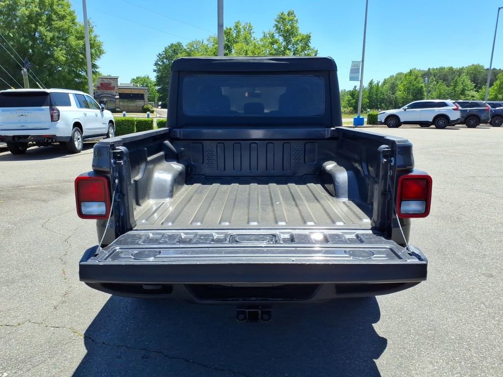 Used 2021 Jeep Gladiator Sport image 26