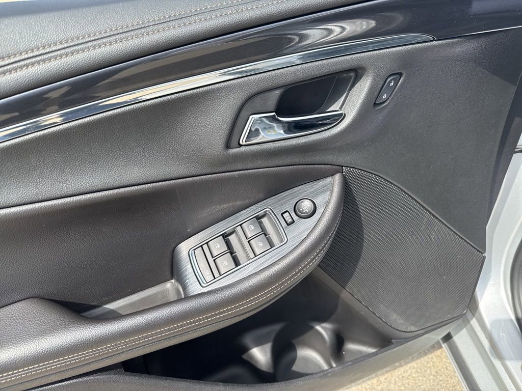 Used 2017 Chevrolet Impala Premier FWD image 21