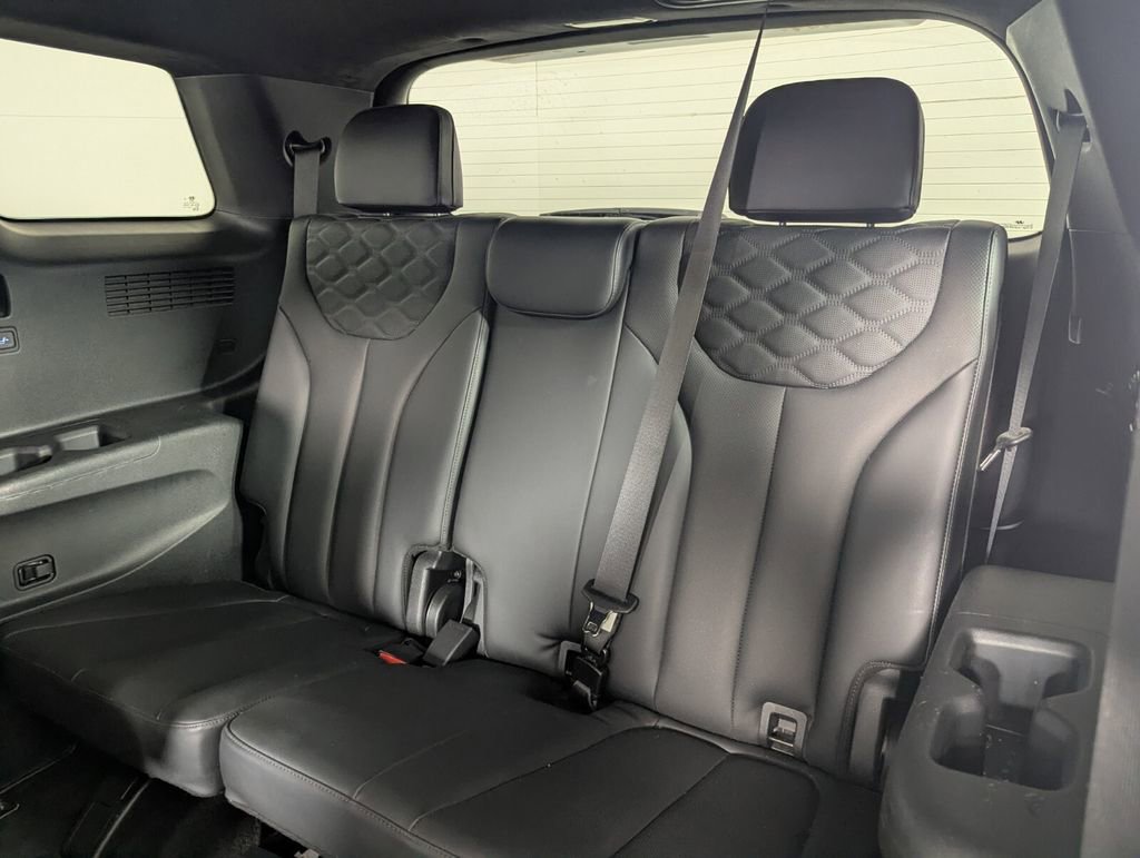 Used 2022 Hyundai Palisade Calligraphy w/ Cargo Package image 23