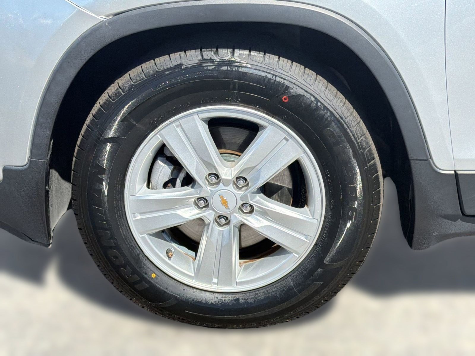 Used 2020 Chevrolet Trax LS w/ Tint and Cruise Package FWD image 12