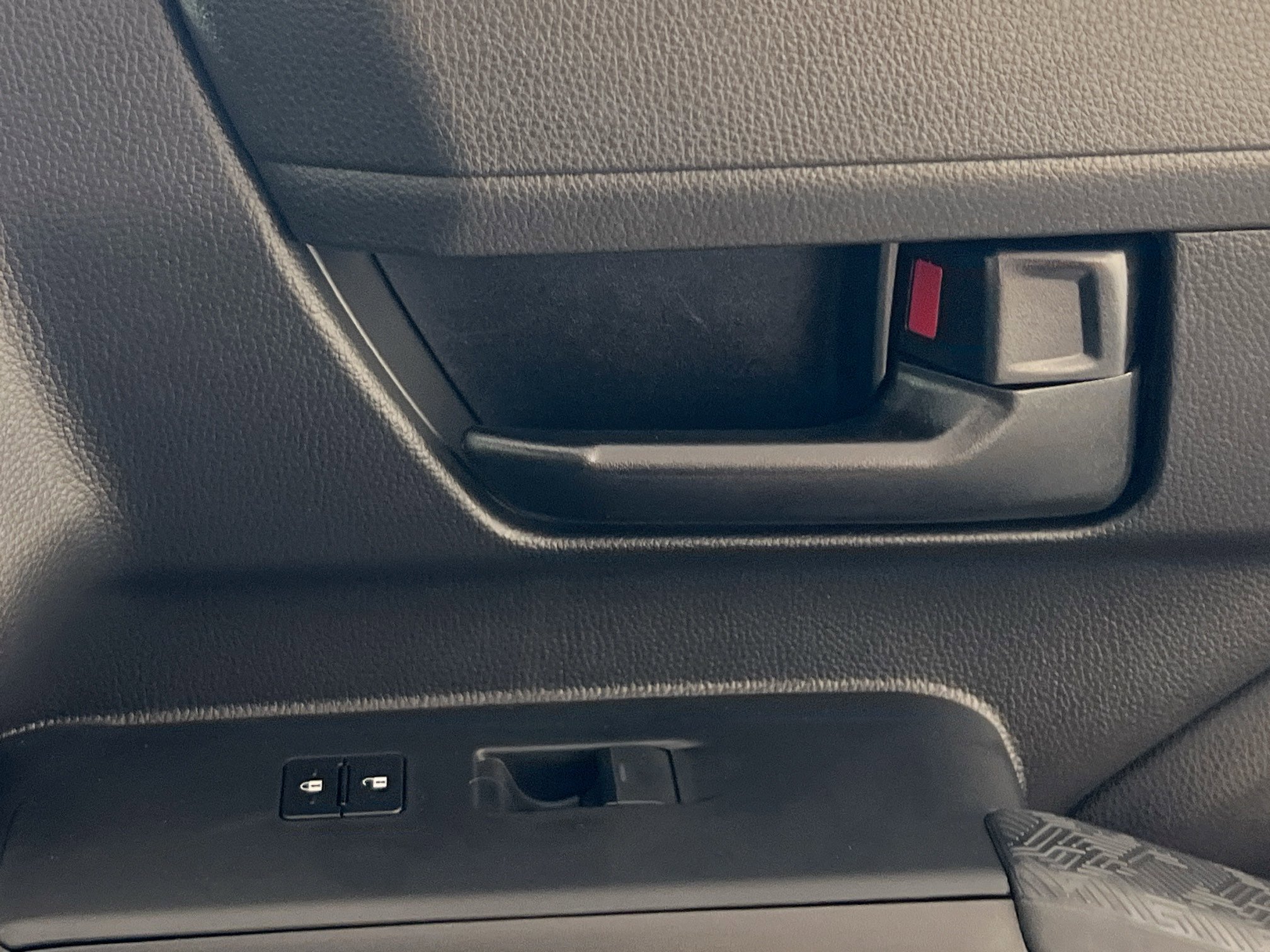 New 2025 Toyota Tacoma SR5 image 32