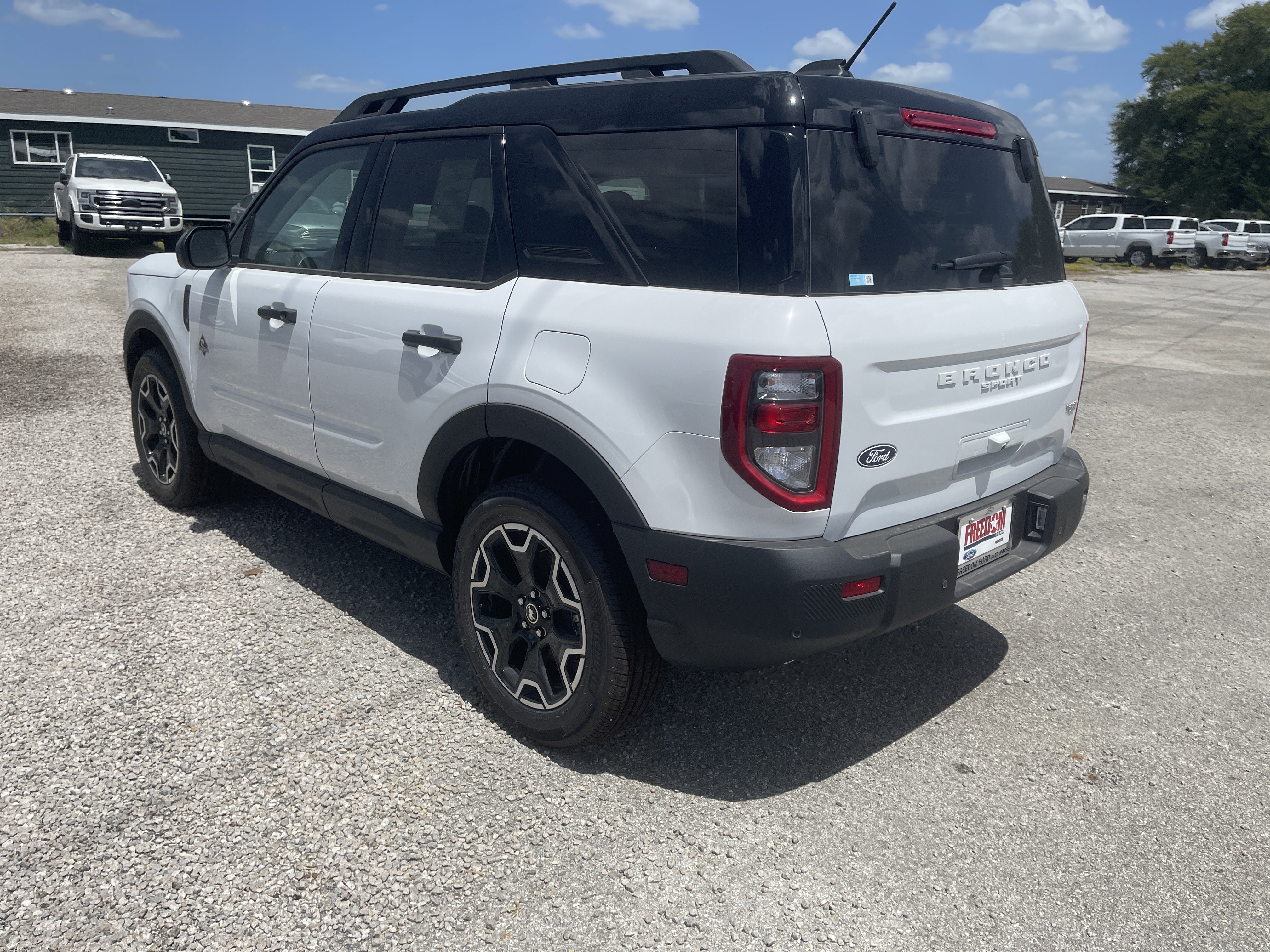 New 2026 Ford Bronco Sport Outer Banks AWD/4WD image 6