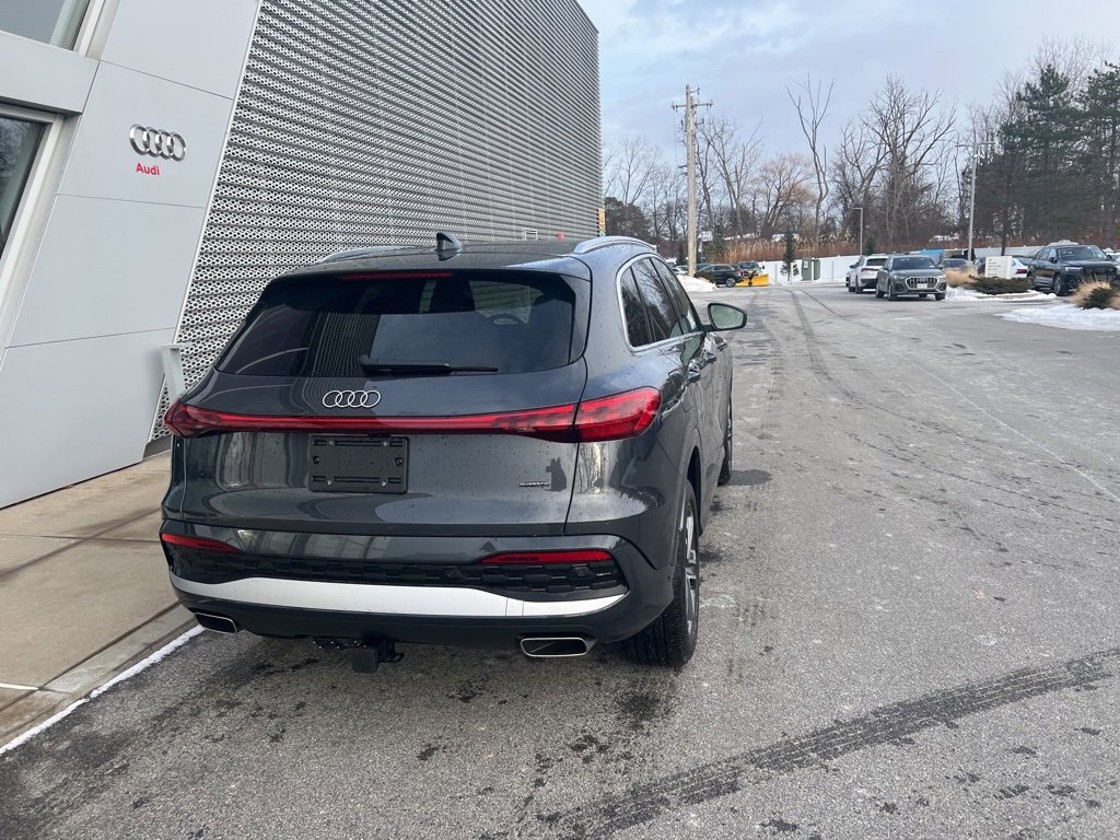 Used 2025 Audi Q5 Premium Plus image 29