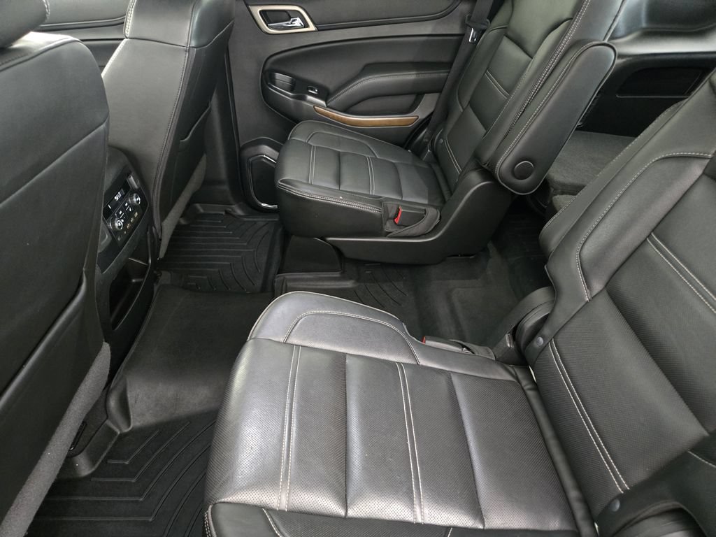 Used 2020 GMC Yukon Denali w/ Denali Ultimate Package AWD/4WD image 34
