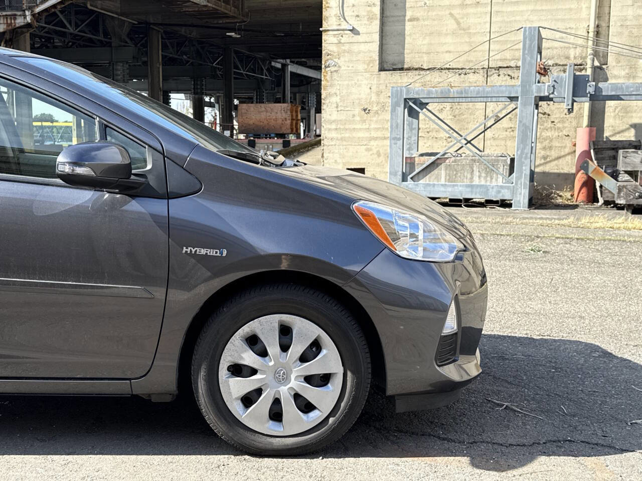 Used 2014 Toyota Prius C Three image 25