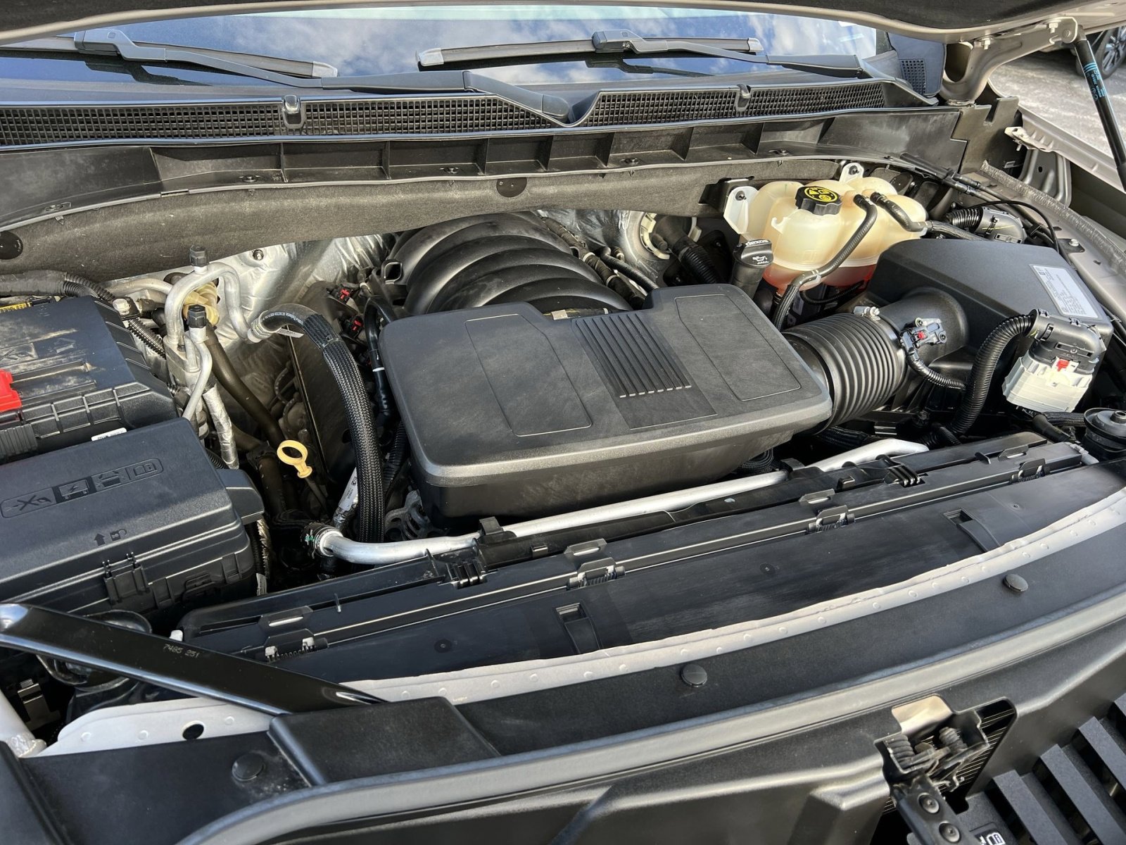 Used 2021 GMC Yukon Denali w/ Denali Premium Package image 37