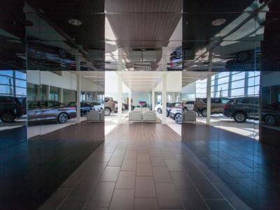 Used 2018 Cadillac Escalade Luxury AWD/4WD image 5