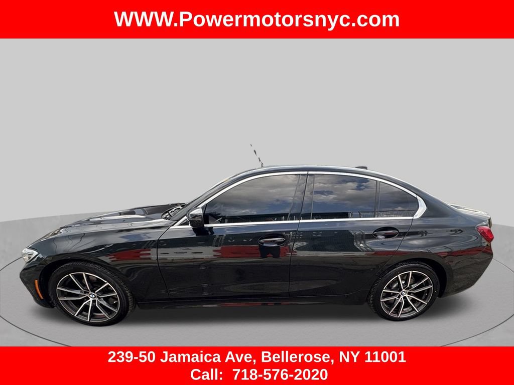 Used 2019 BMW 330i xDrive Sedan w/ Driving Assistance Package AWD/4WD image 2