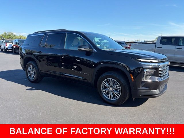 Certified 2026 Chevrolet Traverse LT w/ Driver Confidence Package FWD image 1