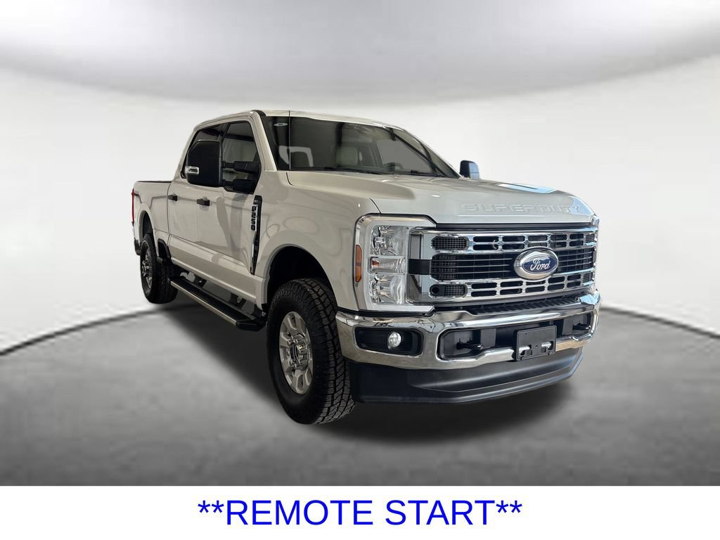 Used 2024 Ford F250 XLT w/ FX4 Off-Road Package AWD/4WD image 9