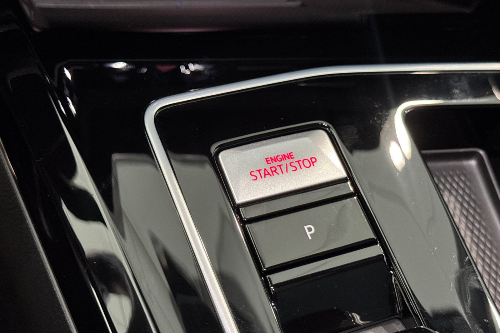 New 2025 Volkswagen GTI SE image 17