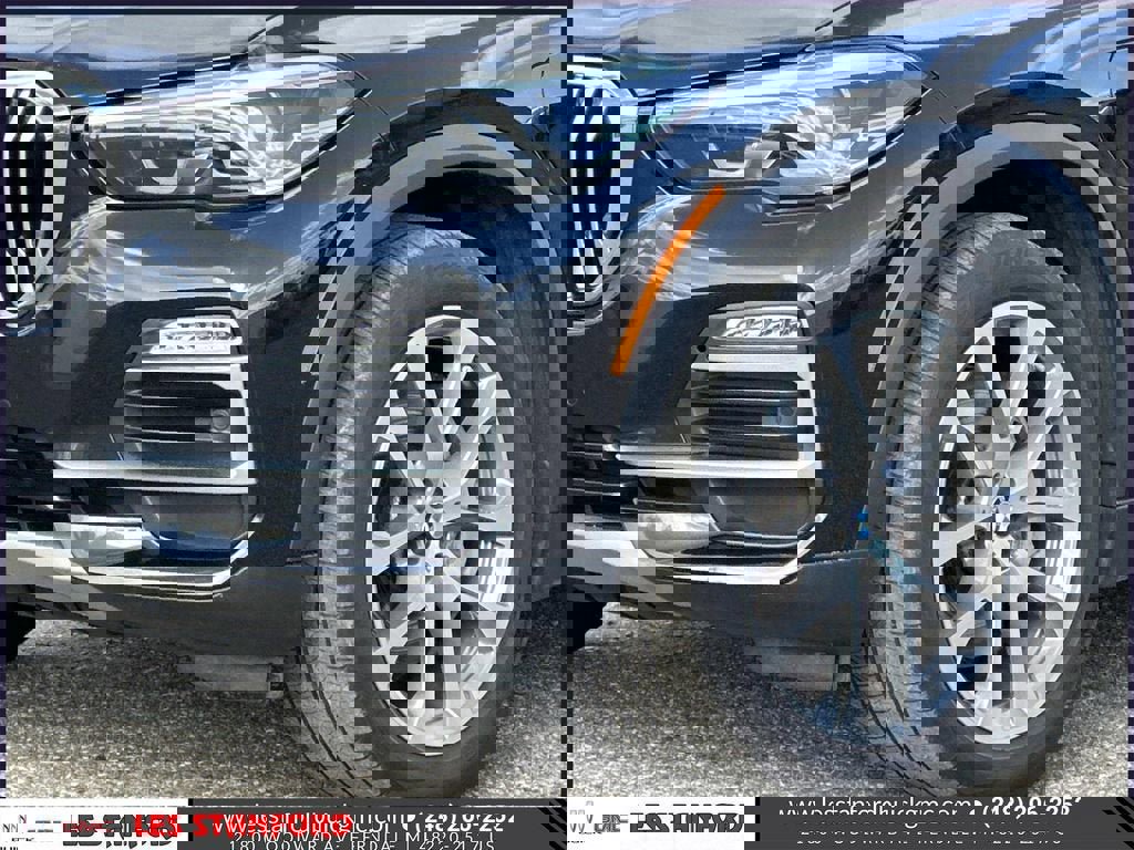 Used 2021 BMW X5 xDrive45e w/ Premium Package image 9