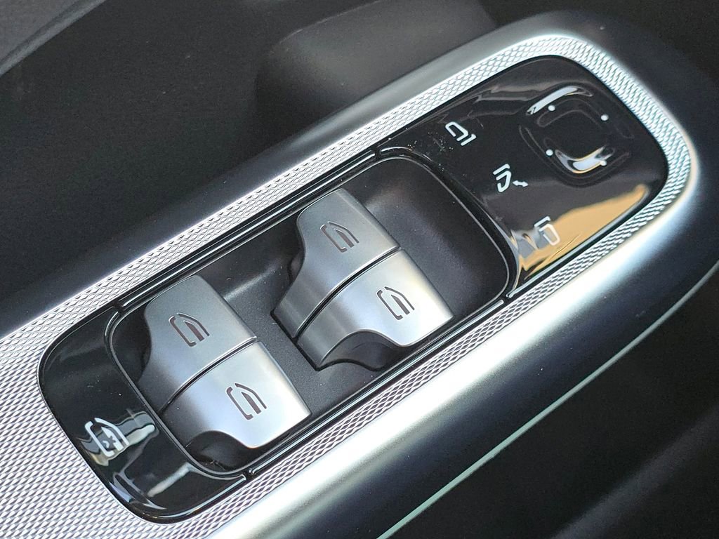 New 2026 Mercedes-Benz E 450 4MATIC Sedan image 27