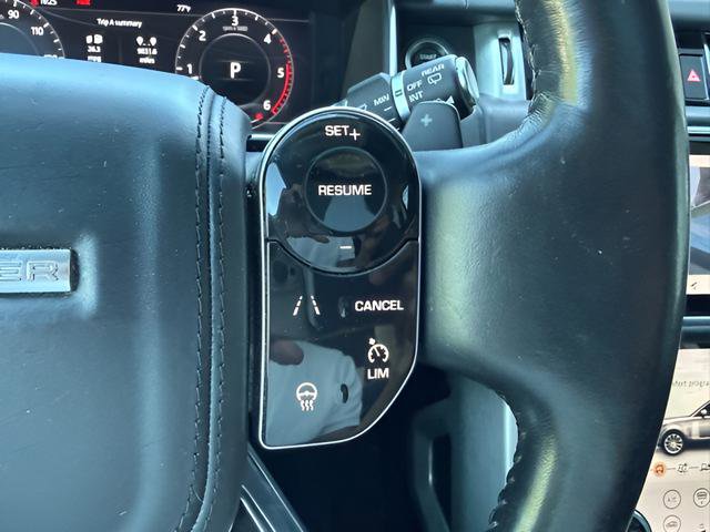 Used 2018 Land Rover Range Rover HSE AWD/4WD image 19