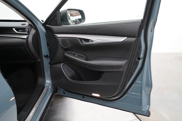 Used 2023 INFINITI QX50 Luxe image 48