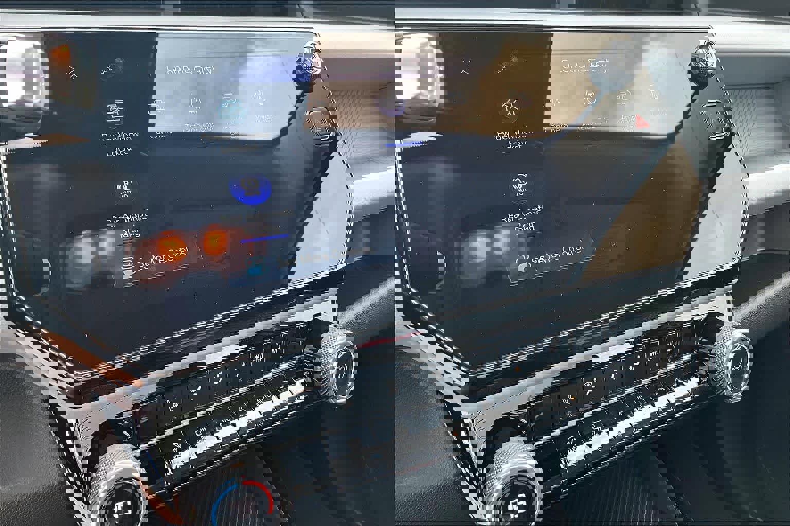 New 2027 Chevrolet Bolt LT w/ Comfort Package image 18