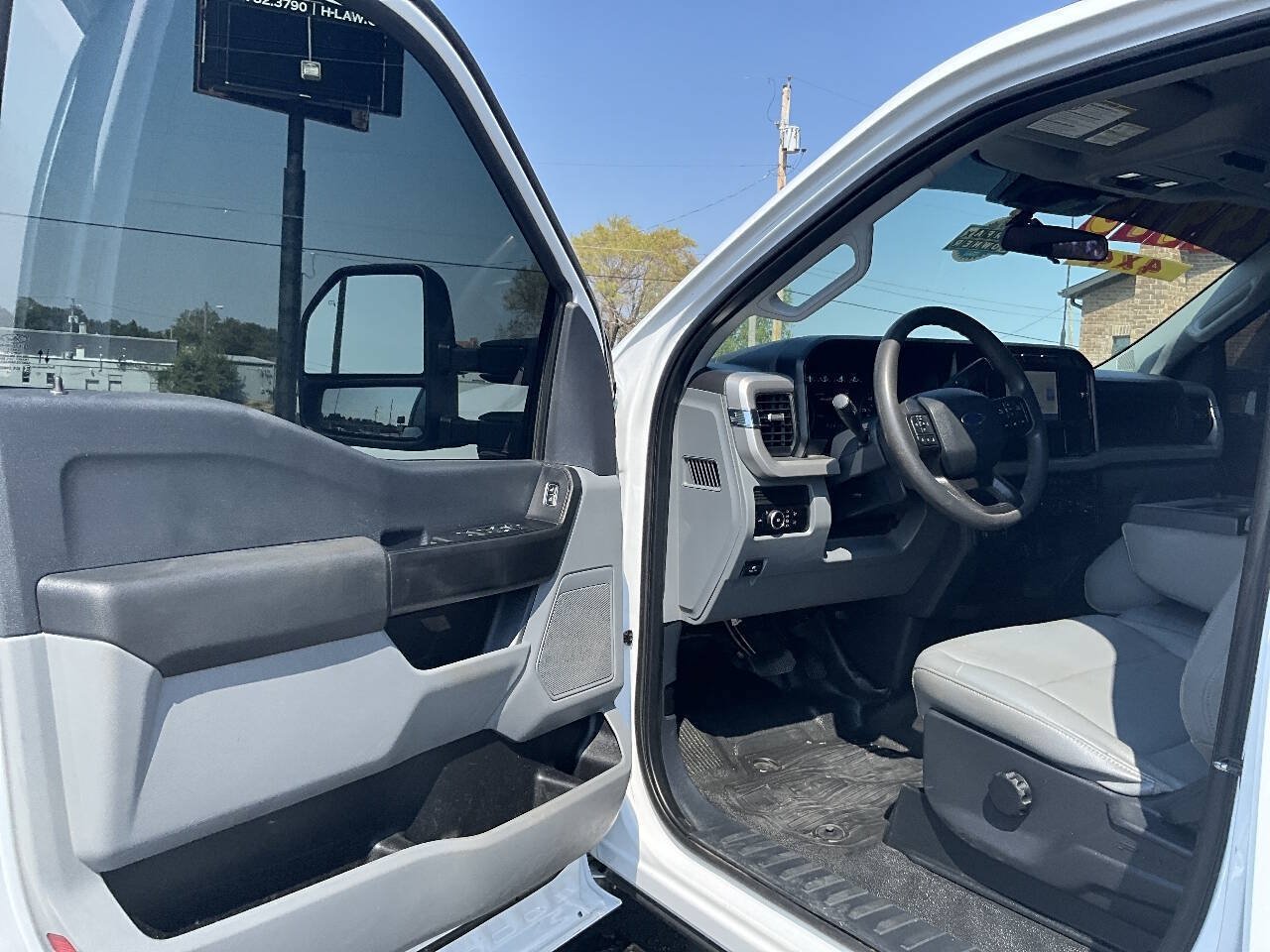 Used 2023 Ford F350 XL w/ XL Chrome Package AWD/4WD image 30