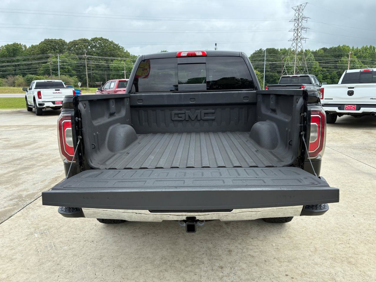 Used 2017 GMC Sierra 1500 SLT AWD/4WD image 31