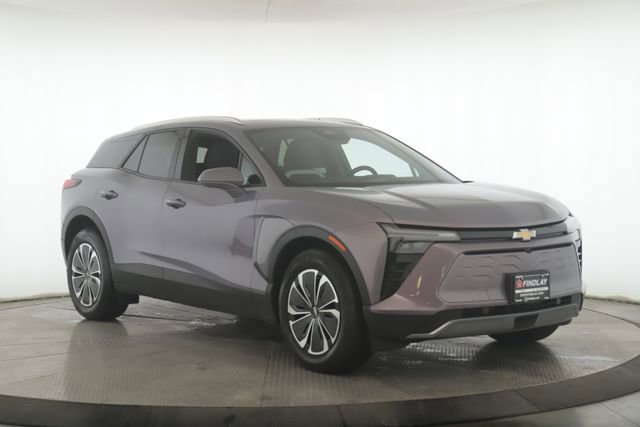 Used 2024 Chevrolet Blazer EV LT image 2