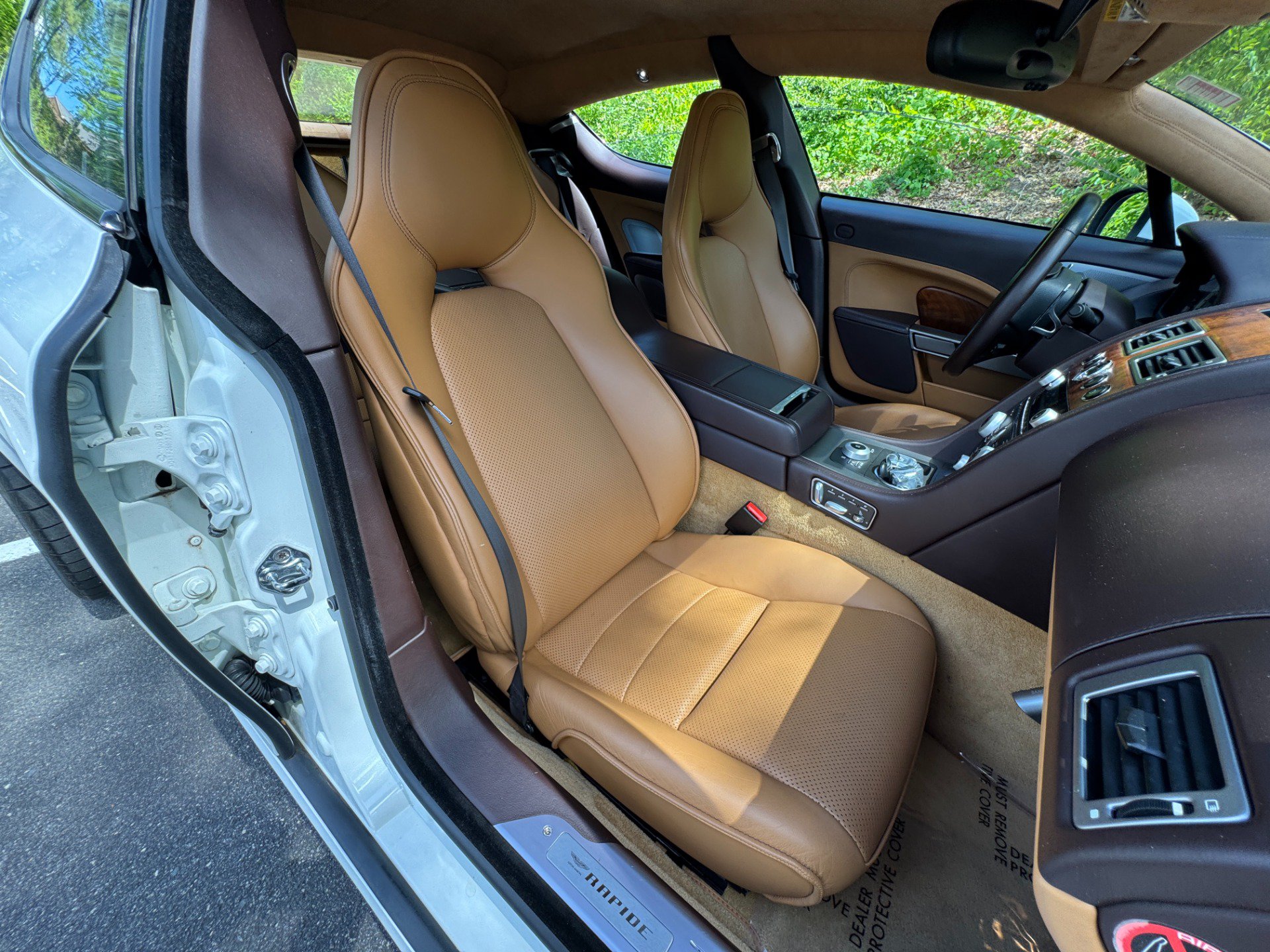 Used 2011 Aston Martin Rapide RWD image 53