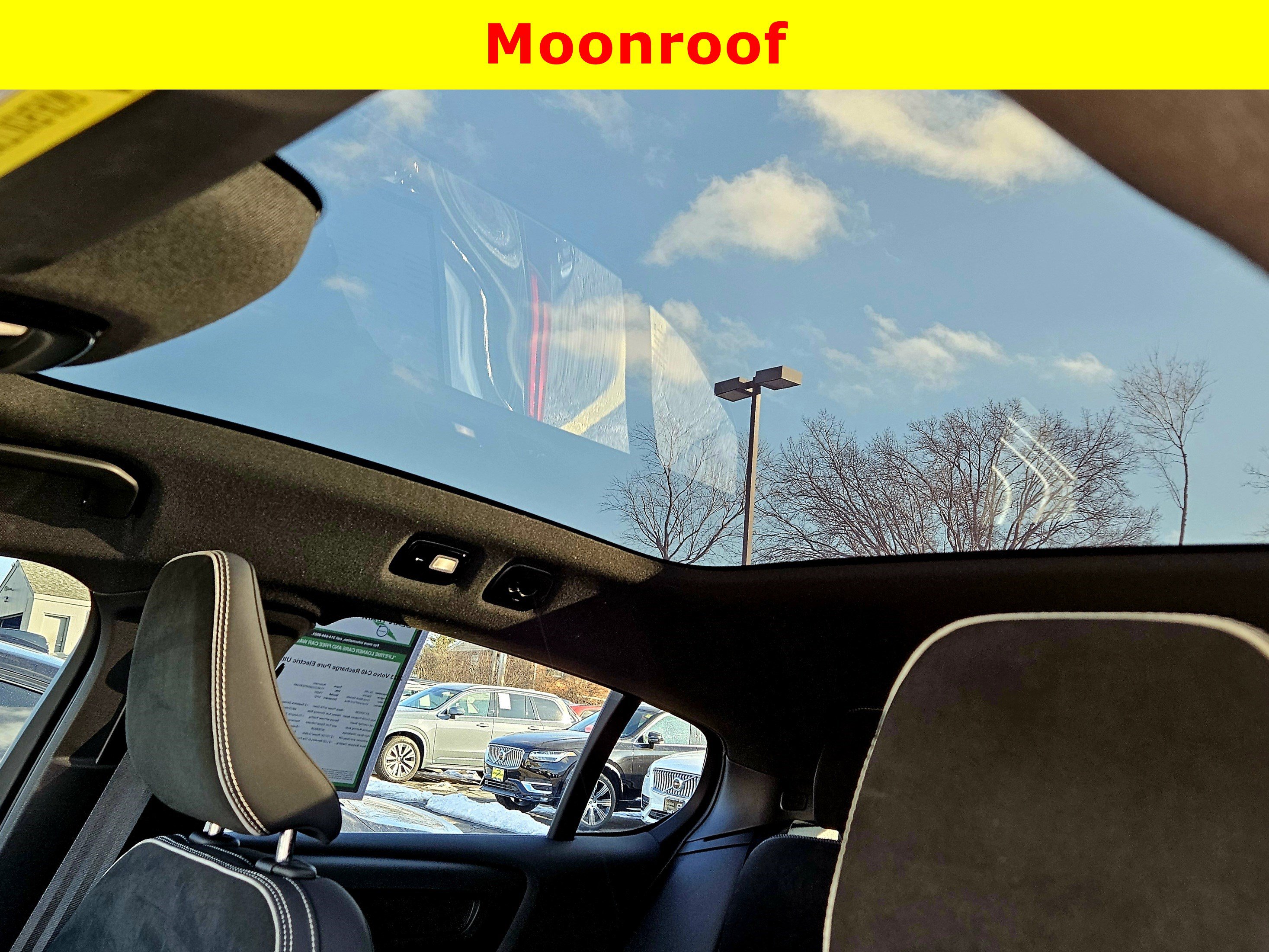 Used 2023 Volvo C40 P8 Recharge Ultimate image 27