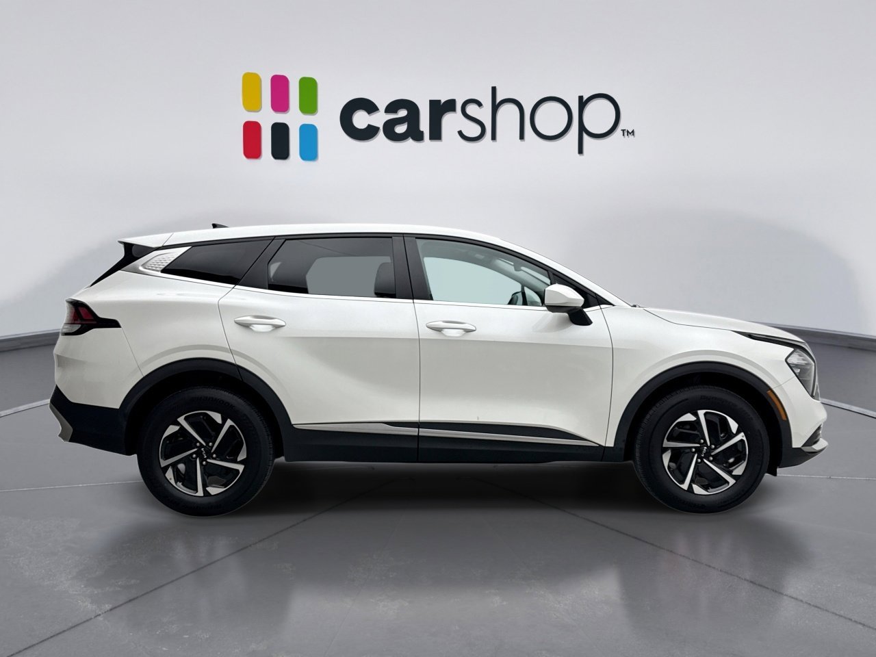 Used 2023 Kia Sportage LX image 6