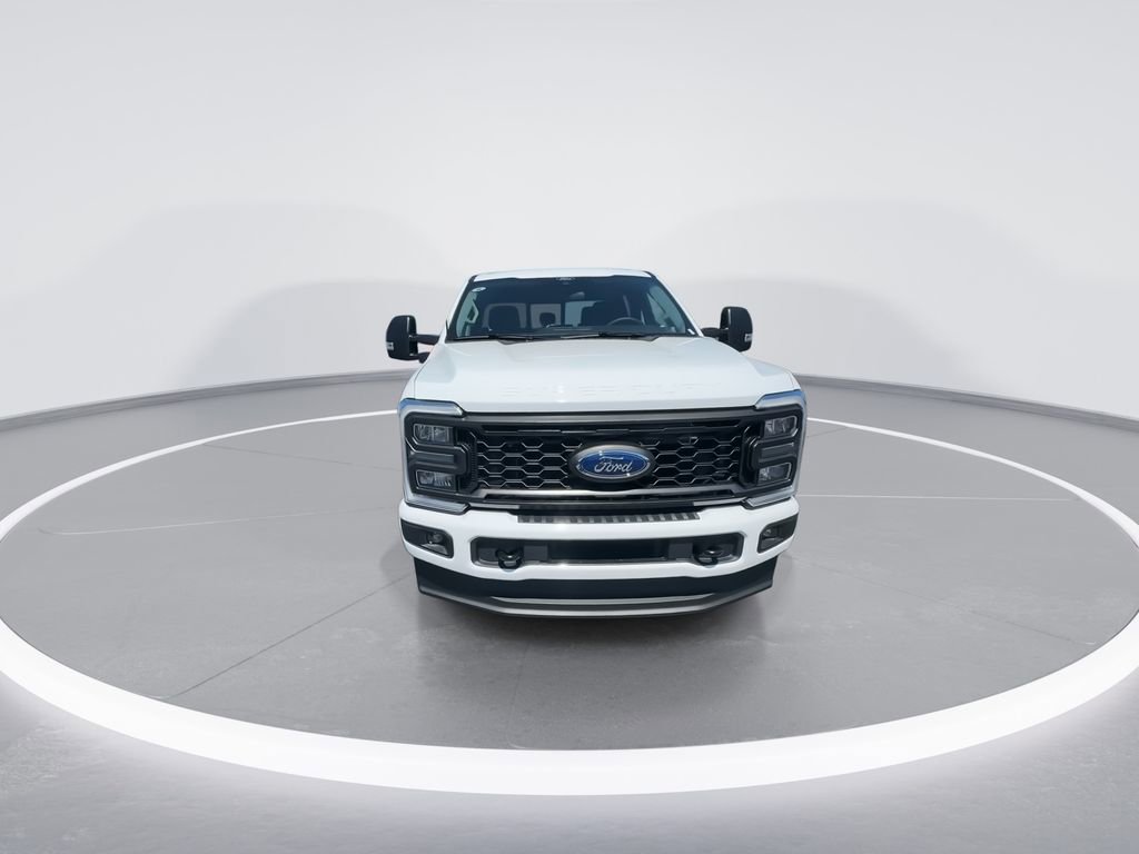 New 2026 Ford F250 XL AWD/4WD image 3