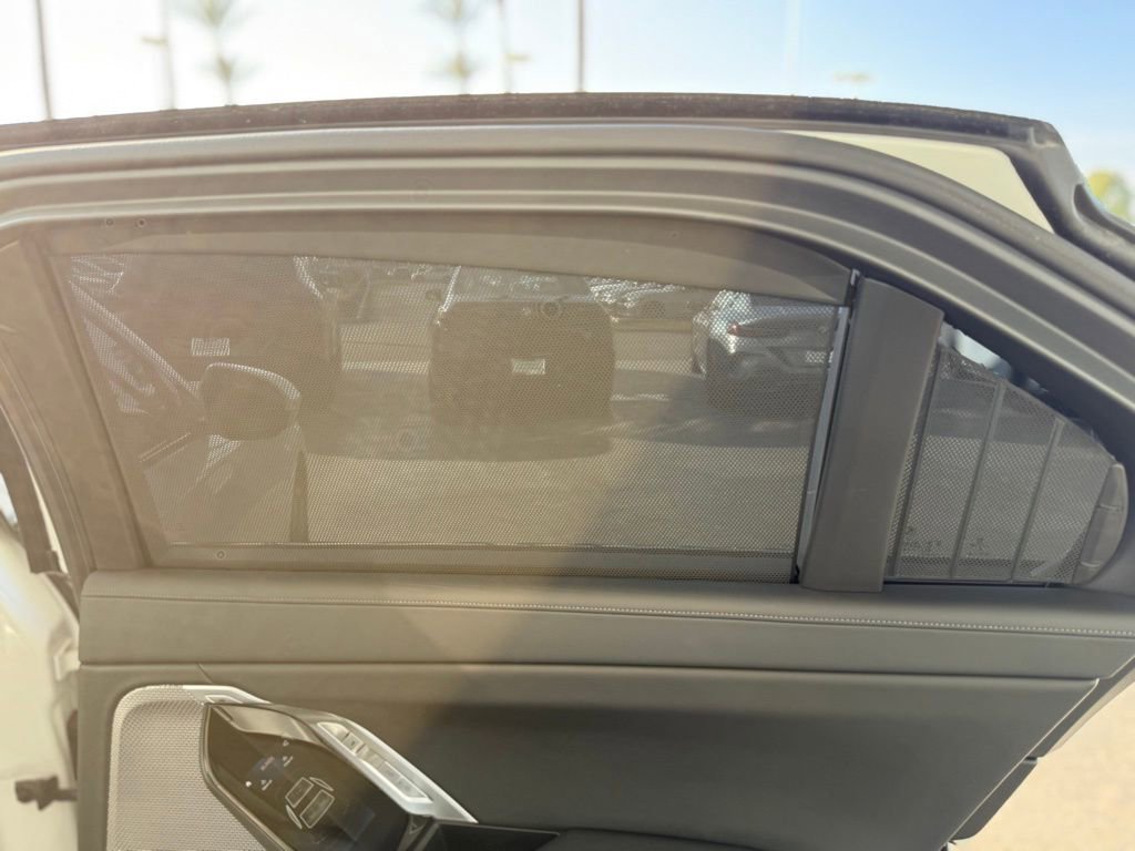 Certified 2023 BMW 740i w/ Executive Package image 15