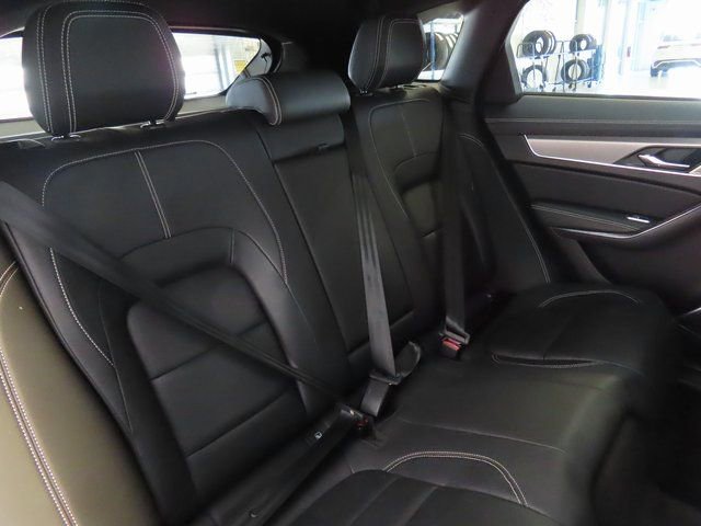 Used 2024 Jaguar F-PACE R-Dynamic S image 36