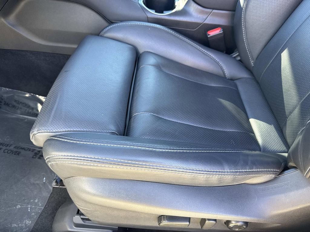 Used 2023 Subaru Outback Touring image 28