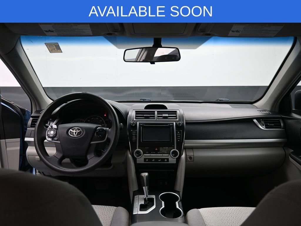 Used 2012 Toyota Camry LE FWD image 25