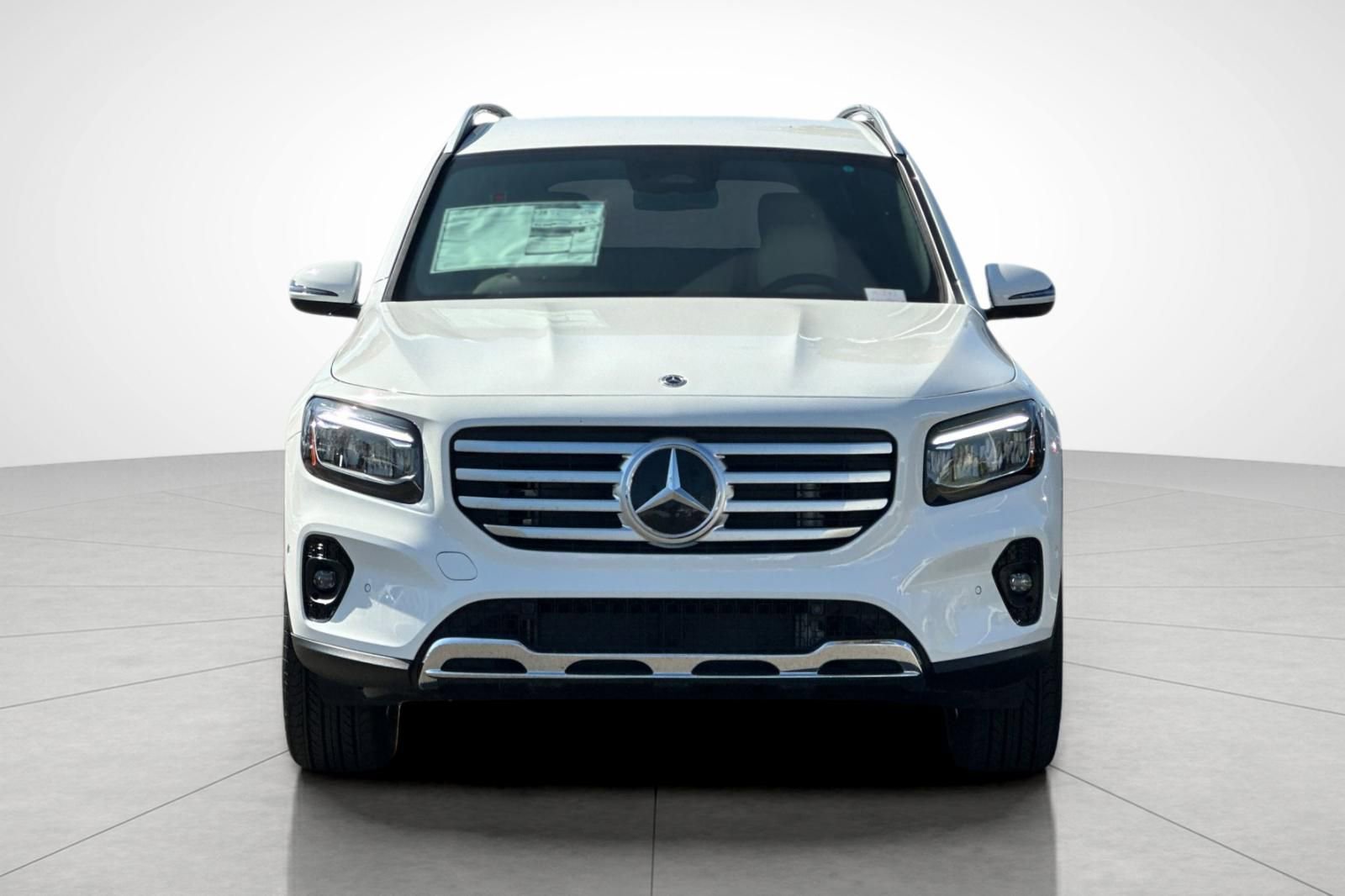 New 2025 Mercedes-Benz GLB 250 image 9