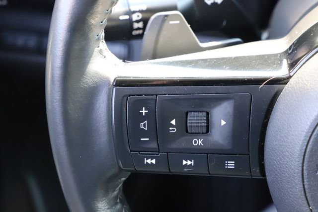 Used 2022 Nissan Pathfinder SV image 22