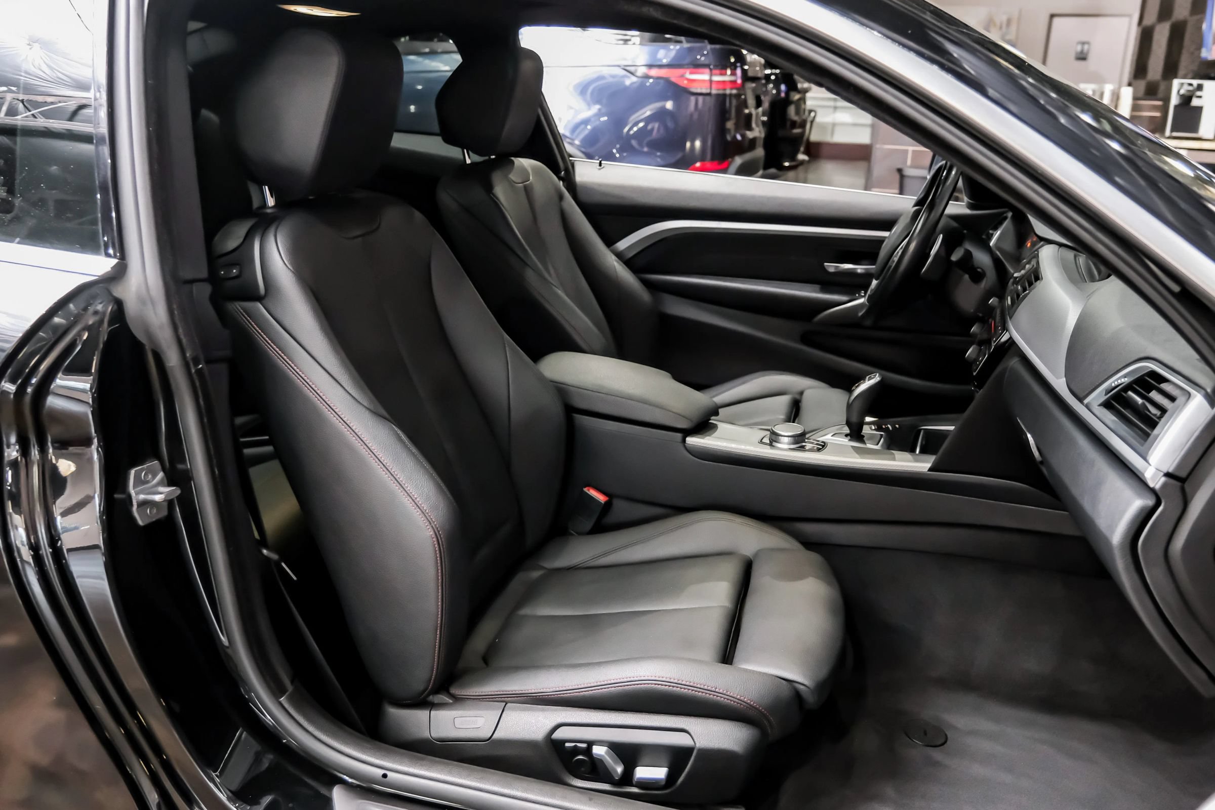 Used 2019 BMW 430i xDrive Coupe w/ Convenience Package AWD/4WD image 33