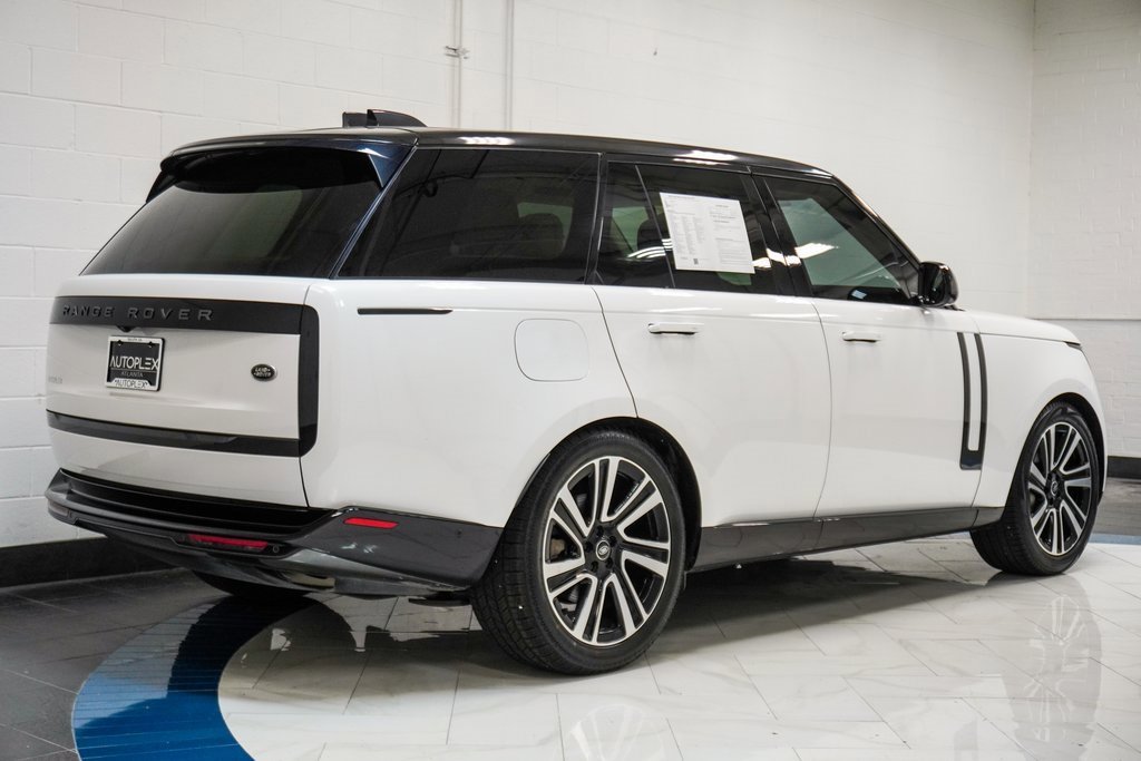 Used 2023 Land Rover Range Rover SE image 6