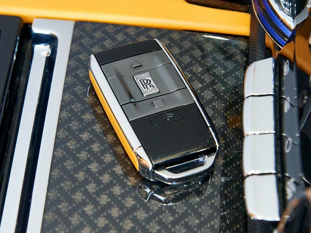 Certified 2022 Rolls-Royce Cullinan Black Badge w/ Leather Finishing Pack image 17