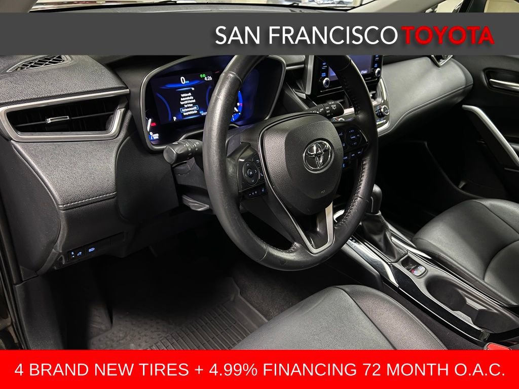 Certified 2022 Toyota Corolla Cross XLE image 13