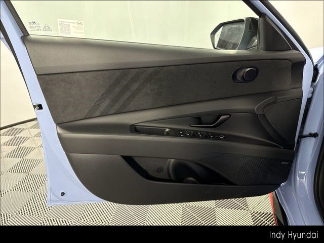 Certified 2025 Hyundai Elantra N image 39