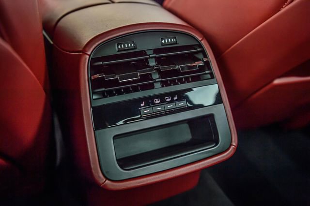 Used 2018 Maserati Quattroporte S GranLusso Q4 image 56